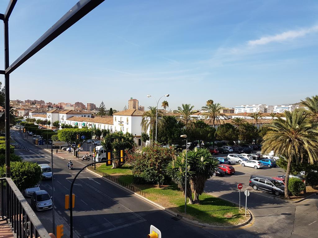 Hostal Ciudad Jardin Malaga Exterior photo